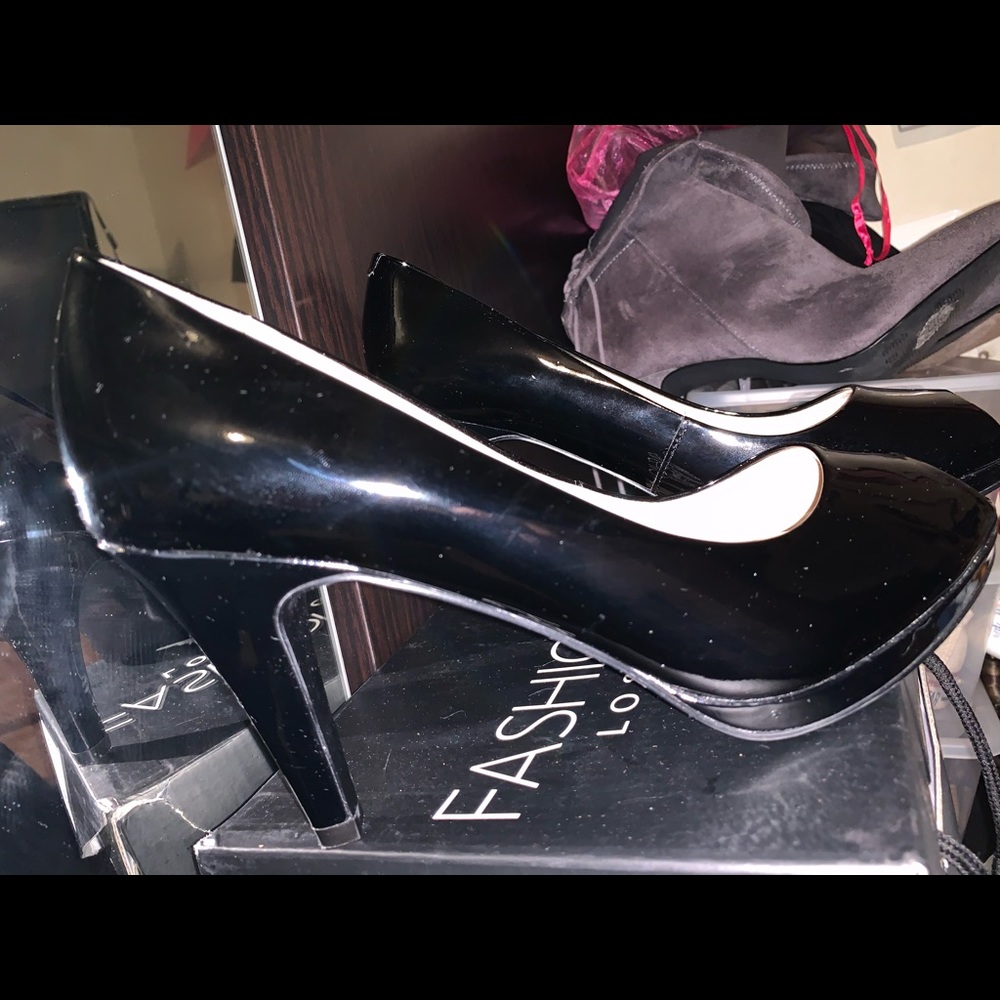 Anne Klein Pat and Leather Heels